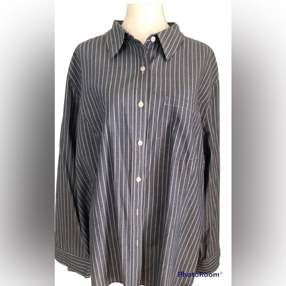 EUC || Button Down Blue & White Striped Shirt